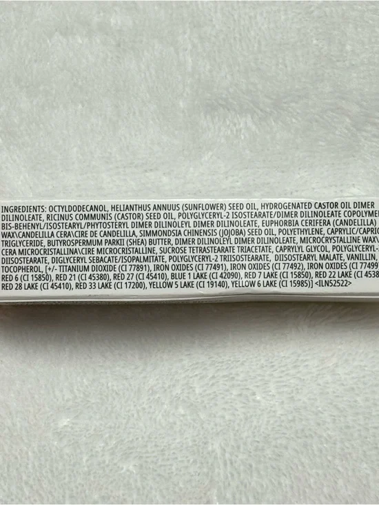 MAC GLOWPLAY TENDERTALK LIP BALM - Trick - NIB - Picture 7 of 9